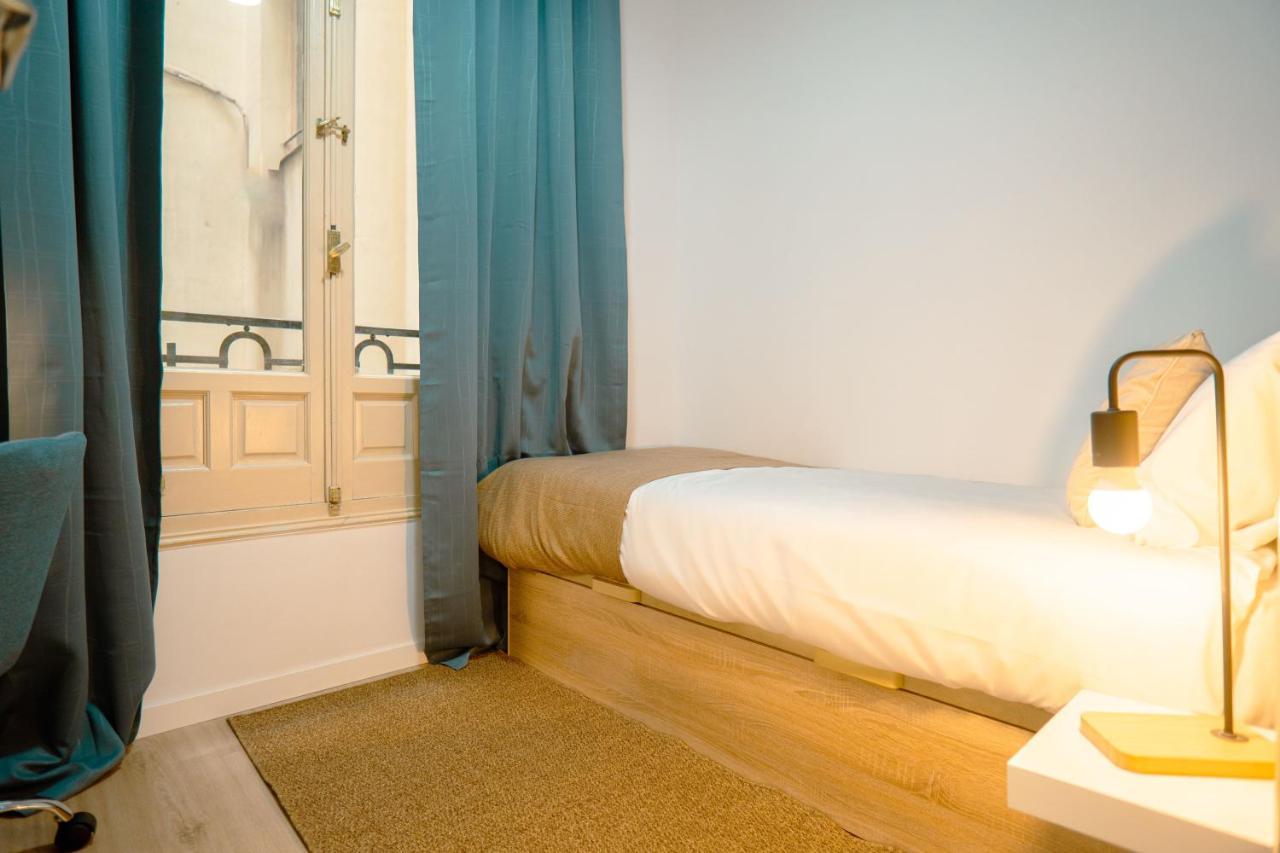 Готель Live It Madrid Gran Via (Adults Only) Екстер'єр фото